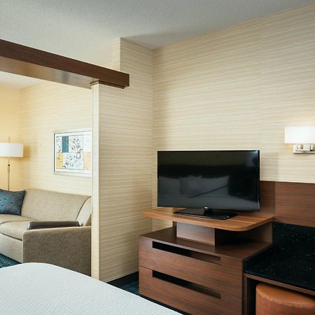 Fairfield Inn & Suites By Marriott Tacoma Дюпон Екстериор снимка